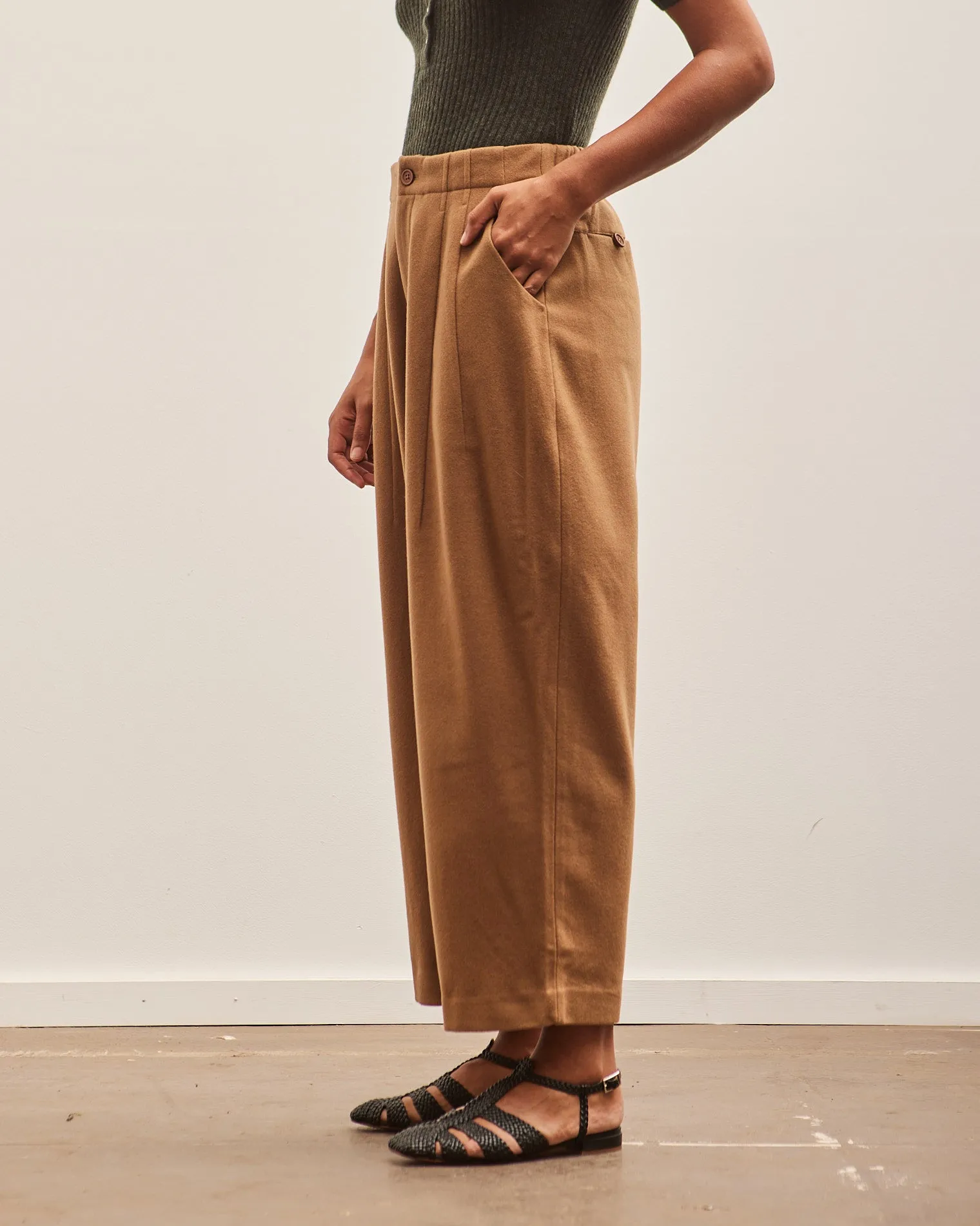 7115 Wool Pleated Trouser, Tan