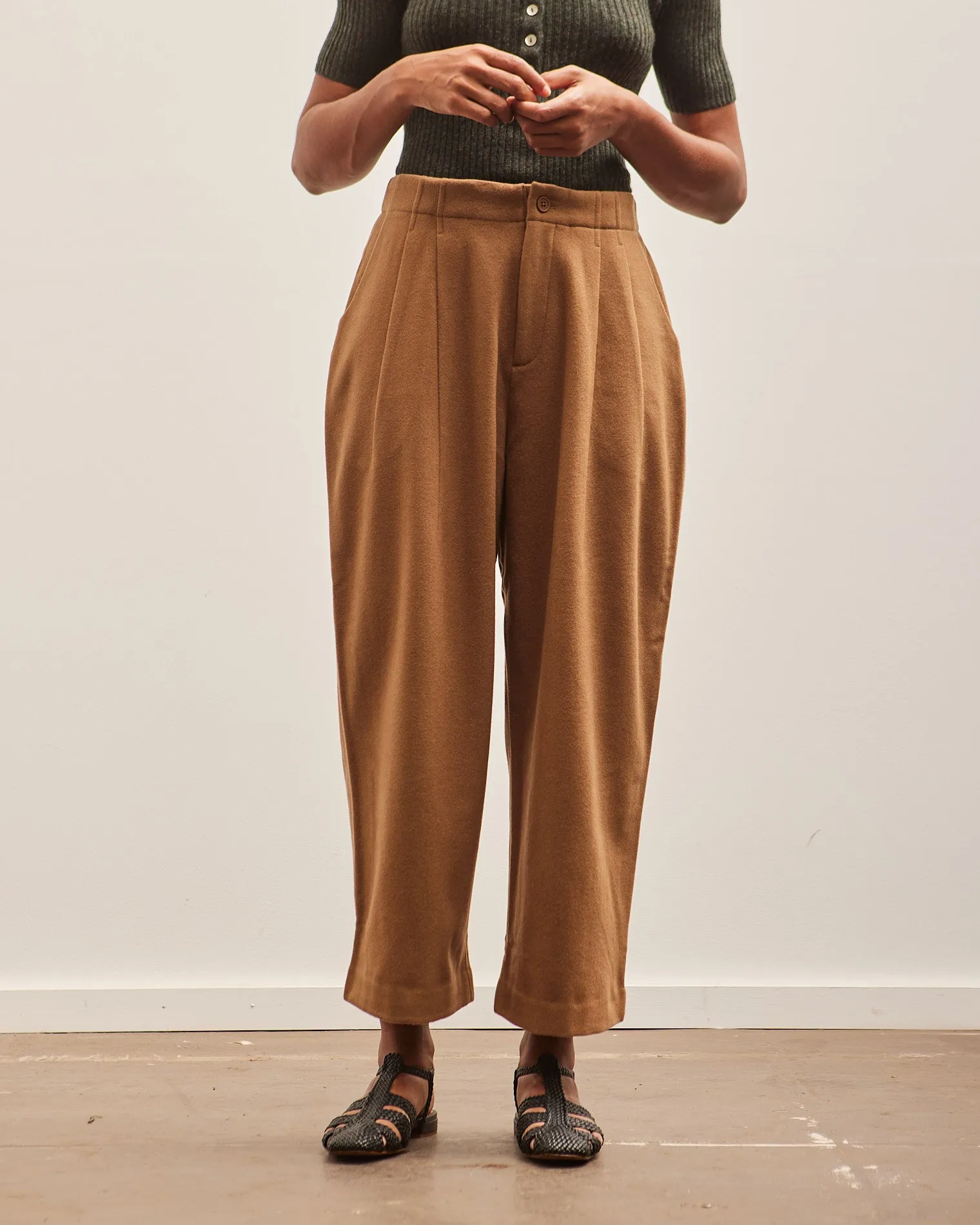 7115 Wool Pleated Trouser, Tan