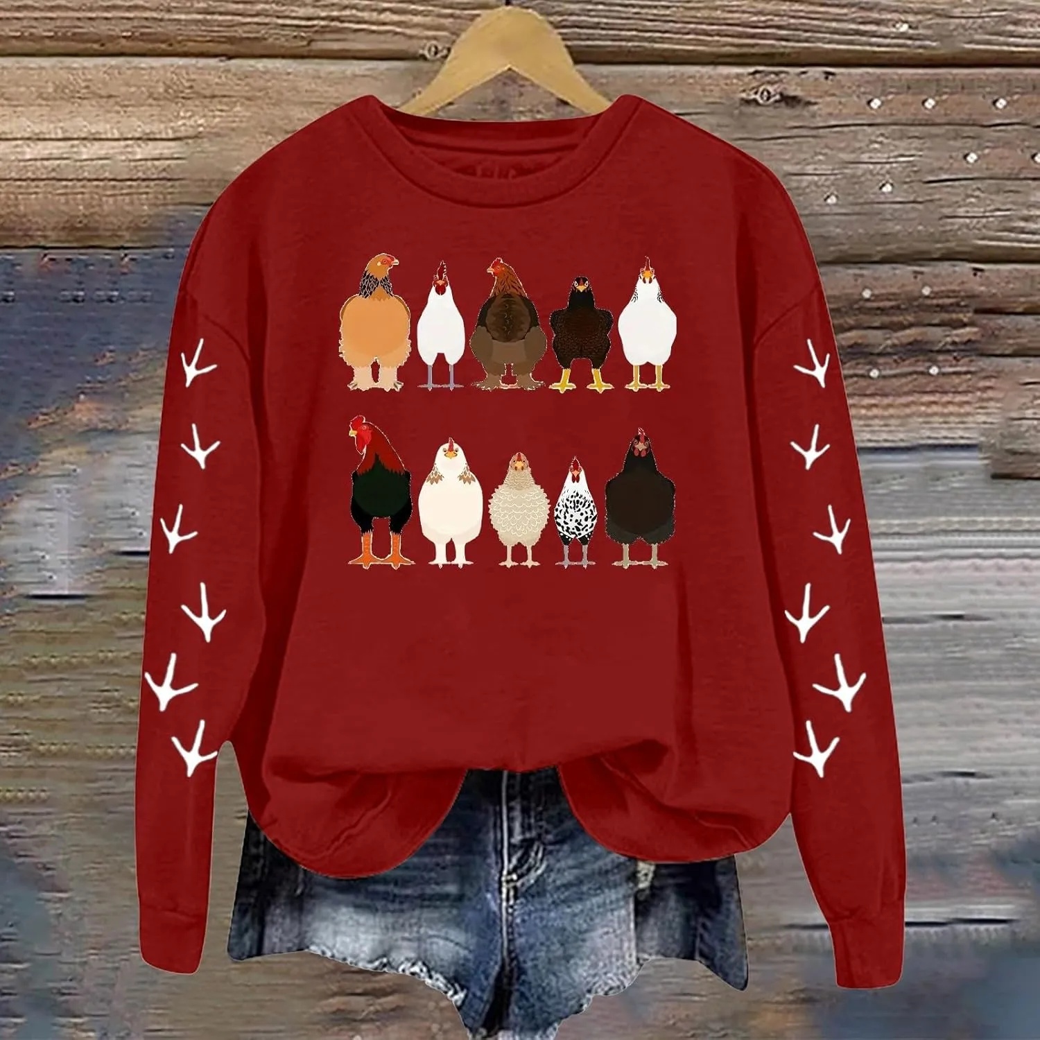 Chicken Mom Sweatshirt for Women Cute Funny Graphic Print Long Sleeve Shirts Farm Fall Crewneck Pullover Tops