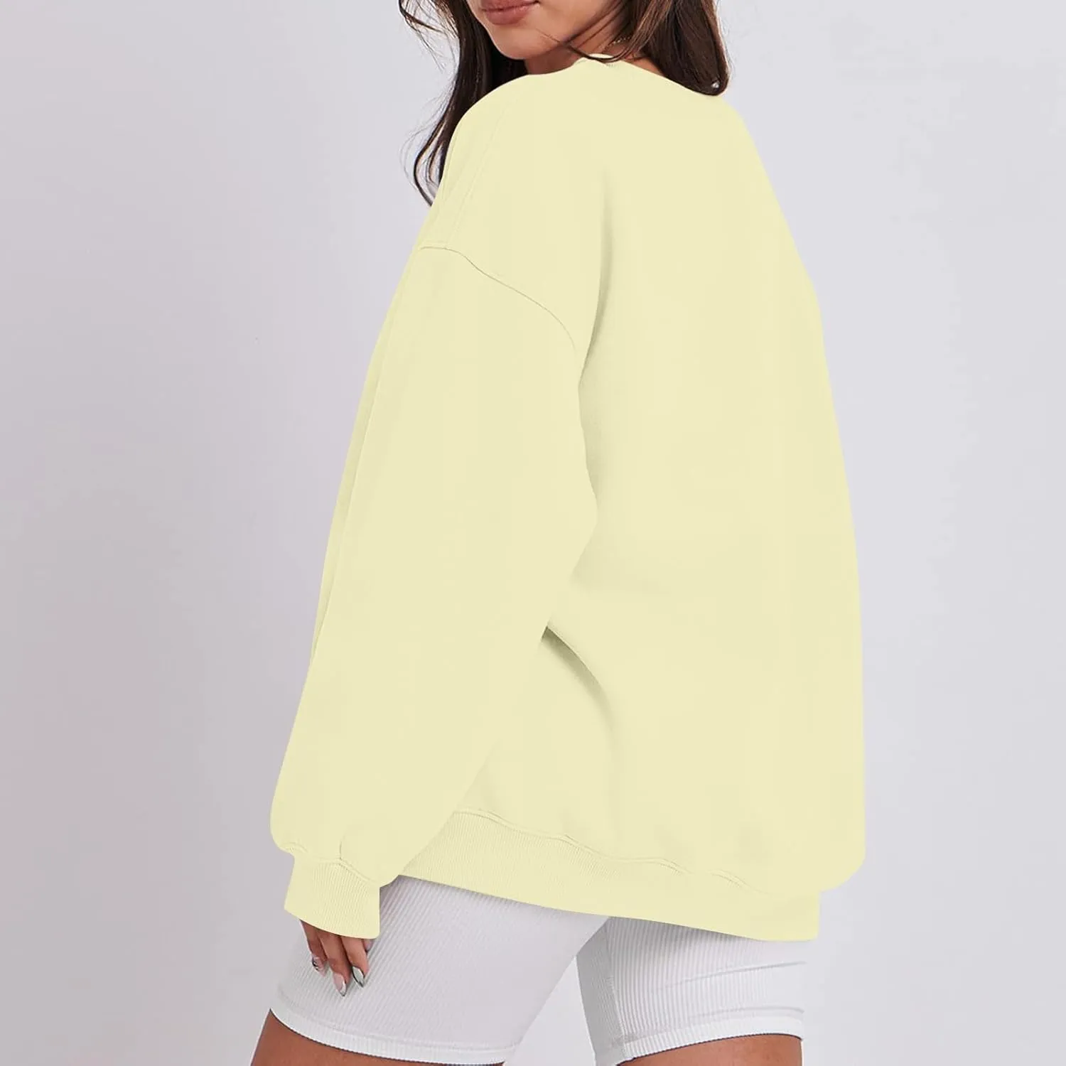 Crewneck Sweatshirts Women Trendy Drop Shoulder Cute Oversized Sweatshirt Comfy Long Sleeve Fleece Pullover Sweater