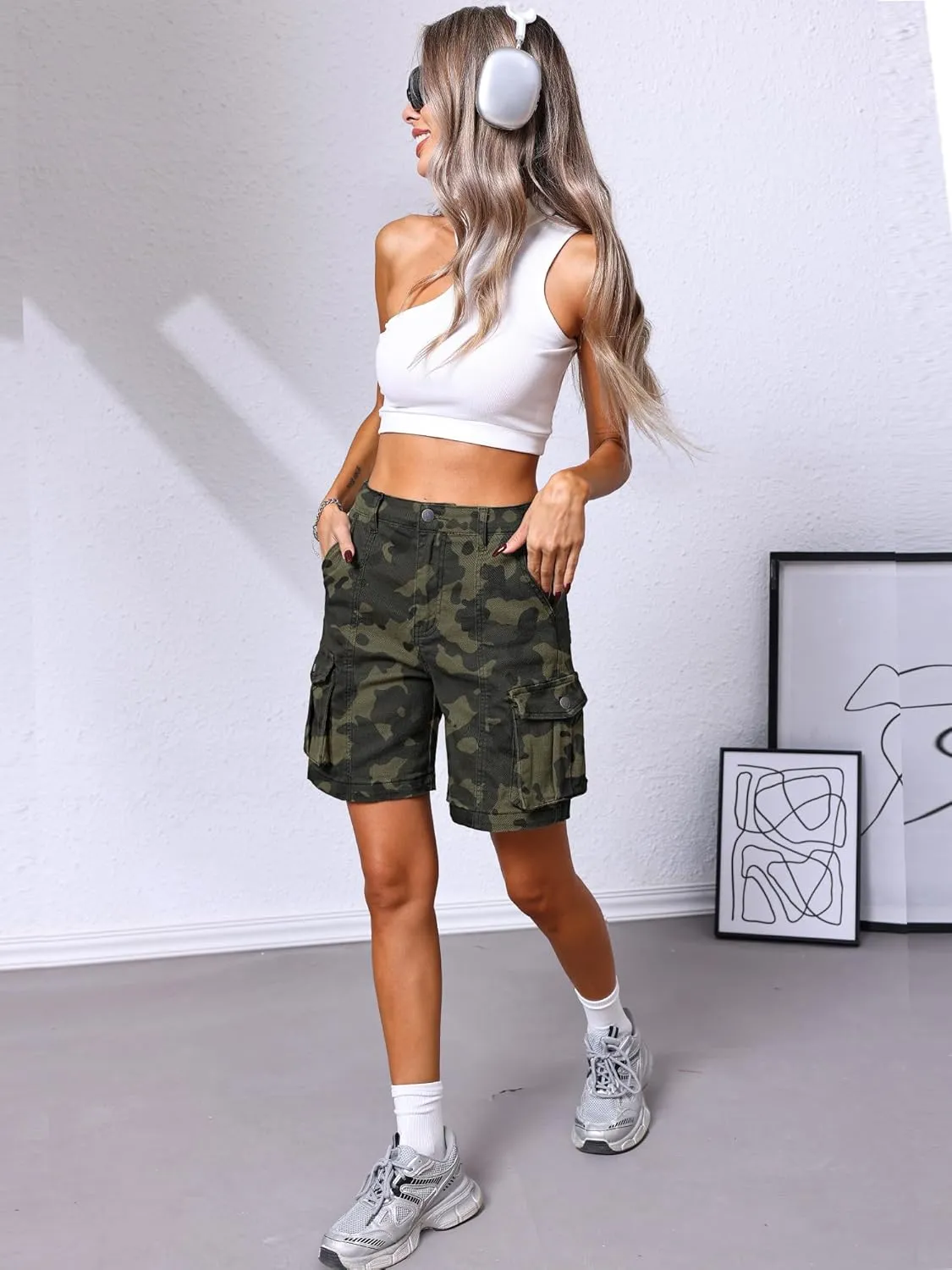 ELLEVEN Bermuda Cargo Shorts Women, Elastic High Waist 6 Pockets Shorts 7 Inch Inseam Summer Jorts for Women Casual