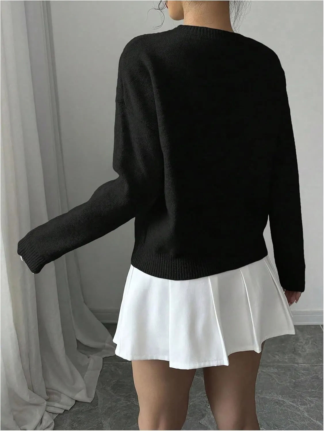 Verdusa Women's 3D Floral Pullover Sweaters Crew Neck Long Sleeve Knit Top