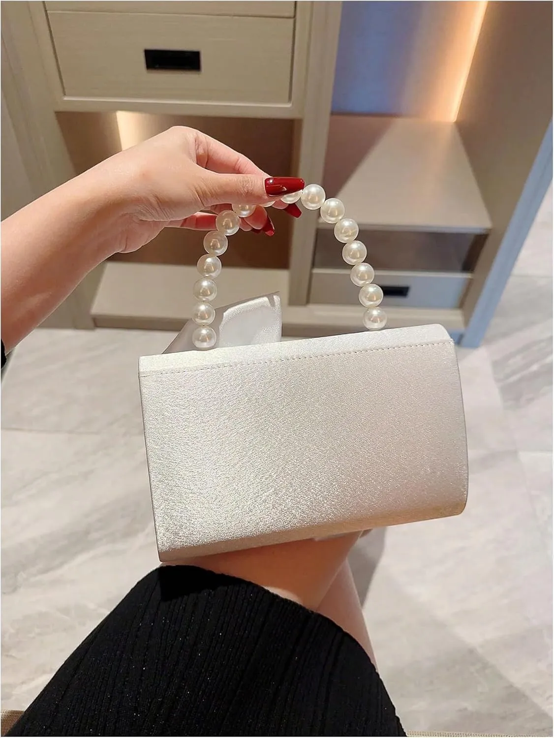Verdusa Women's Twist Satin Evening Handbags Pearl Top Handle Bags Party Clutches