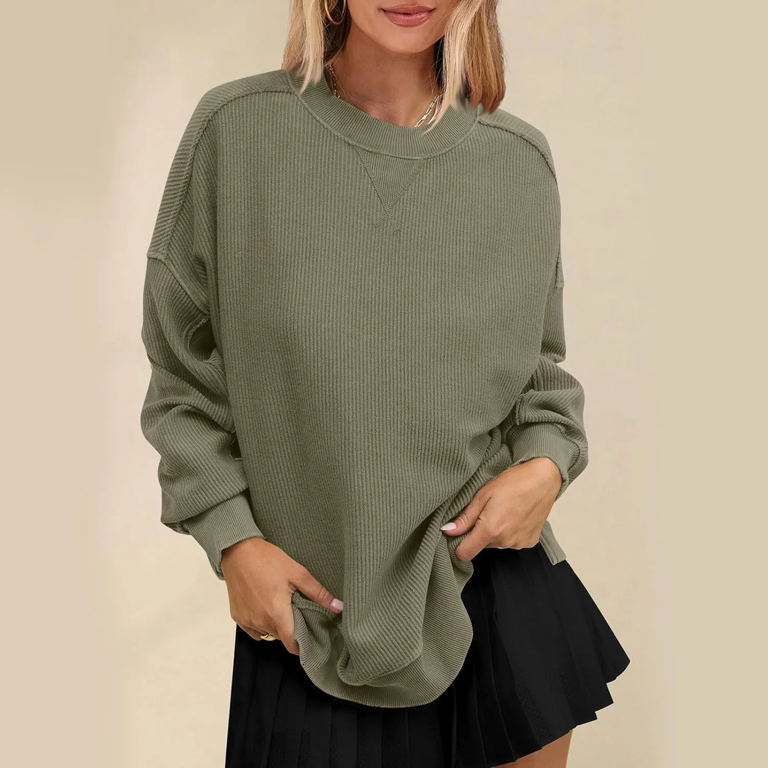 Womens Long Sleeve Tops 2025 Loose Crewneck Sweatshirt Trendy Casual Loose Fit Spring Fashion Pullover Knit Outfit