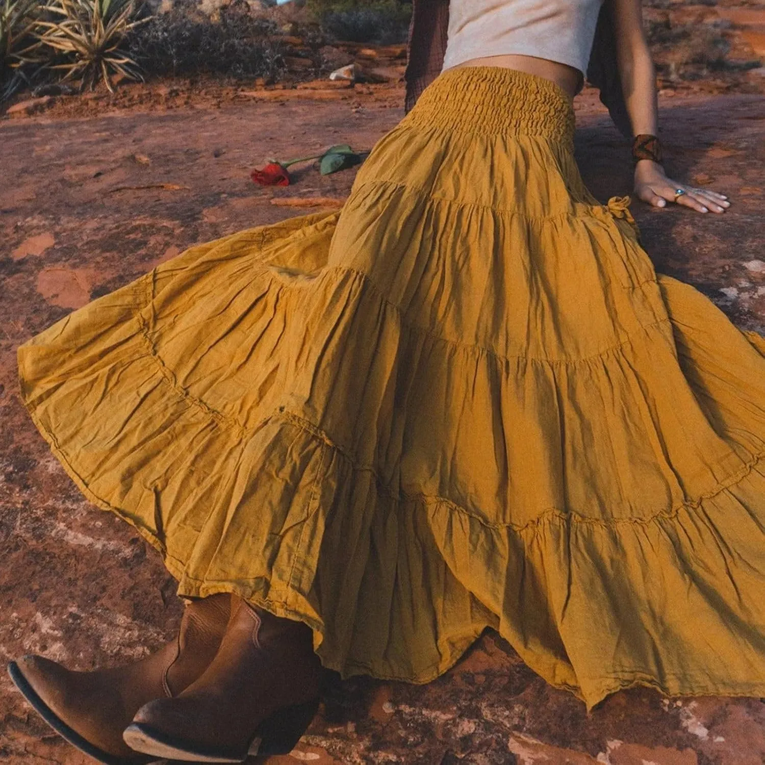 Women's Maxi Boho Skirt Long Pockets Hippie Bohemian Elastic Waist Gypsy Skirt Summer Flowy Pleated Tiered A Line Skirts
